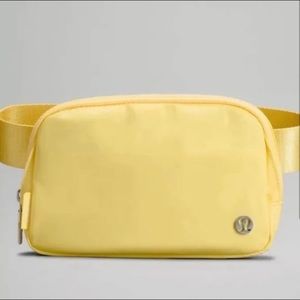 Lululemon belt bag